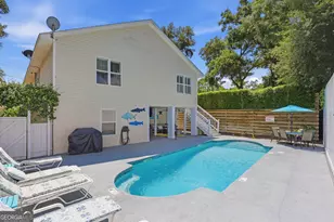 1007 Mallery St, Saint Simons, GA 31522 - Photo 2