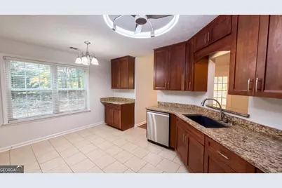 567 Deadwood Trail, Locust Grove, GA 30248 - Photo 12