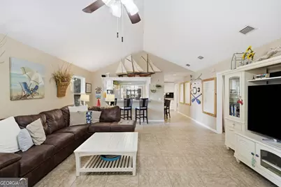 1007 Mallery Street, Saint Simons, GA 31522 - Photo 14