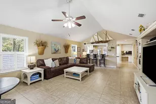 1007 Mallery St, Saint Simons, GA 31522 - Photo 14