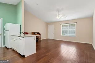 2987 Bentley Park Cir, Gainesville, GA 30504 - Photo 10