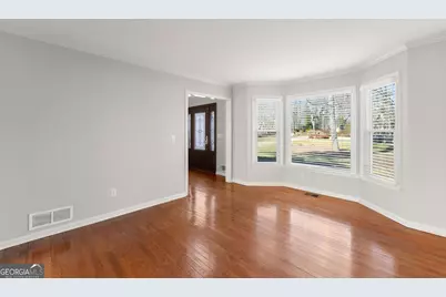 2160 Robin Hood Trail, Cumming, GA 30040 - Photo 4