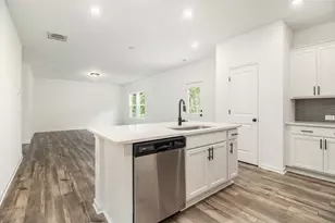 2022 Boxwood Ln, Conyers, GA 30094 - Photo 6