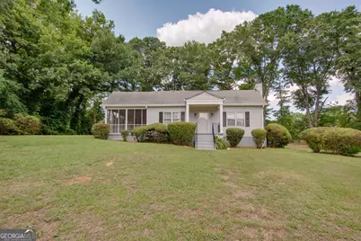 2111 M L King Jr Dr NW, Atlanta, GA 30310 - Photo 1