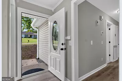 400 Woodland Drive, Lagrange, GA 30241 - Photo 2