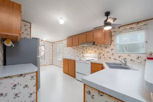 1042 Live Oak Ln NE, Townsend, GA 31331 - Photo 10