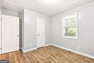 715 W Creek Cir, Monroe, GA 30655 - Photo 10