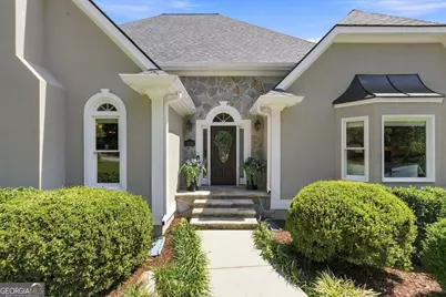 12555 Crabapple Chase Drive, Alpharetta, GA 30004 - Photo 2