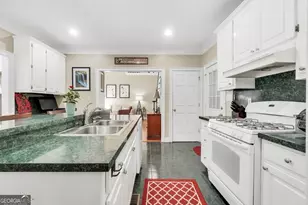561 Harbour Shores Dr, Jackson, GA 30233 - Photo 24