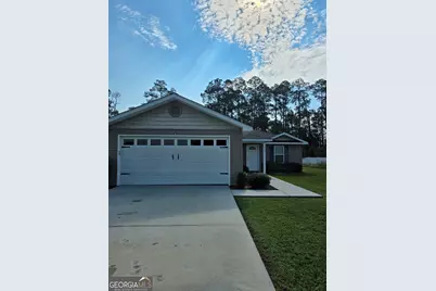 294 Lakeside Circle, Baxley, GA 31513 - Photo 2