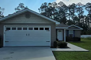 294 Lakeside Cir, Baxley, GA 31513 - Photo 2