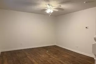 114 Lafayette Ct, Lagrange, GA 30240 - Photo 2