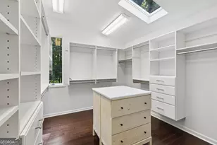 4091 Peachtree Dunwoody Rd NE, Atlanta, GA 30342 - Photo 26