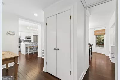 4091 Peachtree Dunwoody Road NE, Atlanta, GA 30342 - Photo 20