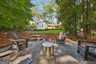 4091 Peachtree Dunwoody Rd NE, Atlanta, GA 30342 - Photo 52
