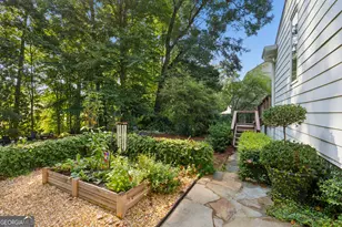 4091 Peachtree Dunwoody Rd NE, Atlanta, GA 30342 - Photo 48