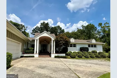 557 Walton Court, Macon, GA 31204 - Photo 2