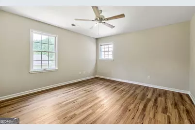 299 Somerlane Place, Avondale Estates, GA 30002 - Photo 32