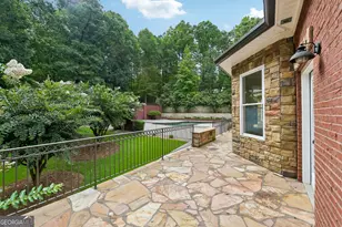 2431 Rabbit Farm Cir, Loganville, GA 30052 - Photo 80