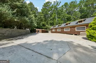 2431 Rabbit Farm Cir, Loganville, GA 30052 - Photo 64