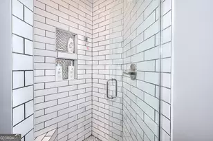 799 Hammond Dr, Sandy Springs, GA 30328 - Photo 20