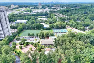799 Hammond Dr, Sandy Springs, GA 30328 - Photo 24