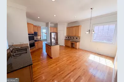 3725 Wescott Way, Sandy Springs, GA 30319 - Photo 6