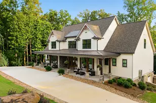 109 Forest Pointe Dr, Forsyth, GA 31029 - Photo 2