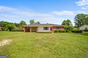 225 Virginia Ave, Millen, GA 30442 - Photo 4
