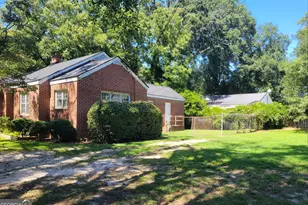 11 W New St, Winder, GA 30680 - Photo 14