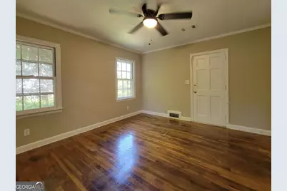 11 W New Street, Winder, GA 30680 - Photo 12
