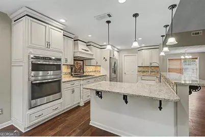 1465 La Maison Drive, Lawrenceville, GA 30043 - Photo 10