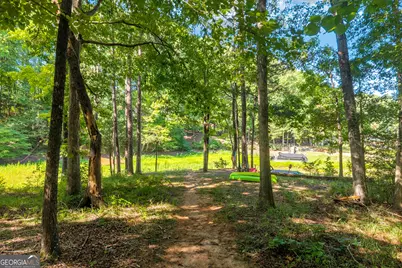 121 Lake View Court, Lavonia, GA 30553 - Photo 4