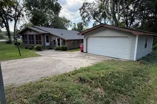 531 Smith St, Tennille, GA 31089 - Photo 6