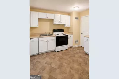 93 Forest Road, Stockbridge, GA 30281 - Photo 6