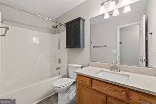 135 Riverside Ct, Sharpsburg, GA 30277 - Photo 10
