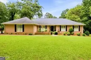 595 Heritage Dr, Macon, GA 31210 - Photo 1