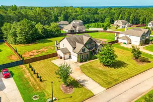205 Vandalay Way, Locust Grove, GA 30248 - Photo 4