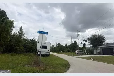 57 Bruce Avenue S, Lehigh Acres, FL 33976 - Photo 4