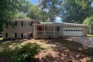 3964 Summit Dr, Douglasville, GA 30135 - Photo 2
