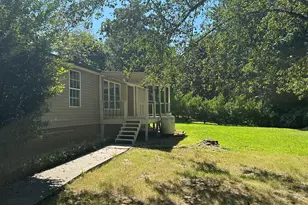 135 Oak Valley Dr SW, Oxford, GA 30054 - Photo 4