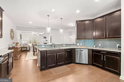4282 Morning View, Stone Mountain, GA 30083 - Photo 6