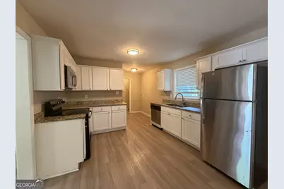8145 Connally Drive, Douglasville, GA 30134 - Photo 10