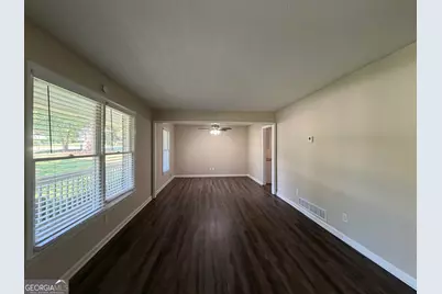4920 Duncan Drive, Powder Springs, GA 30127 - Photo 4