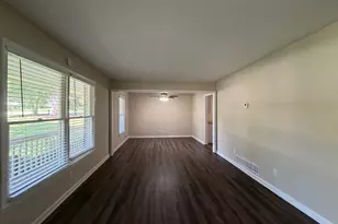 4920 Duncan Dr, Powder Springs, GA 30127 - Photo 4