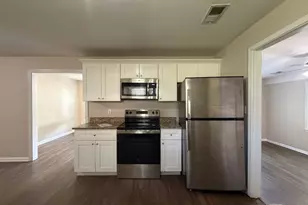 3694 Dale Ln, Lithia Springs, GA 30122 - Photo 8