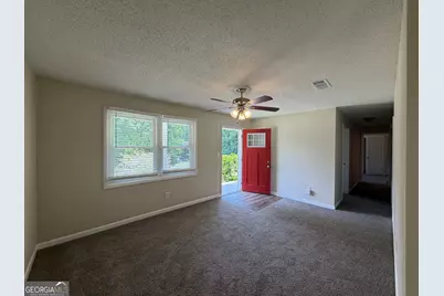 2192 Chestnut Log Loop, Lithia Springs, GA 30122 - Photo 4