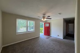 2192 Chestnut Log Loop, Lithia Springs, GA 30122 - Photo 4