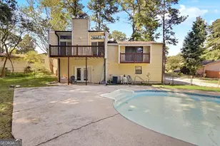 915 Strawberry Ct, Ellenwood, GA 30294 - Photo 48