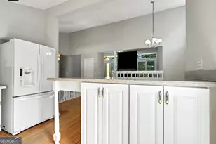 915 Strawberry Ct, Ellenwood, GA 30294 - Photo 30